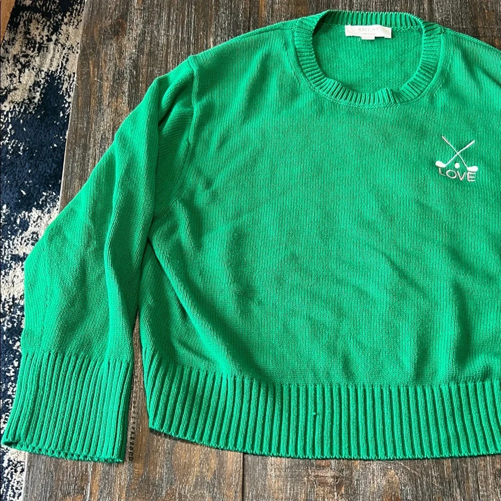 LOVE Crewneck Sweater in Emerald Green Golf Clubs